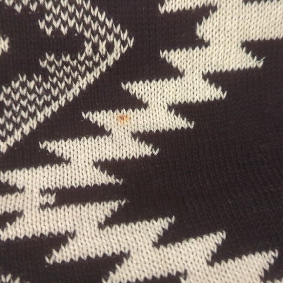 Women's RD Style Black and White Geometric Printed Poncho Style Cardigan, Size M - Picture 8 of 9